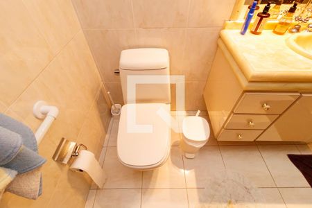 Casa à venda com 196m², 2 quartos e 5 vagasBanheiro