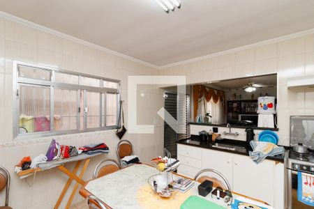 Casa à venda com 196m², 2 quartos e 5 vagascozinha