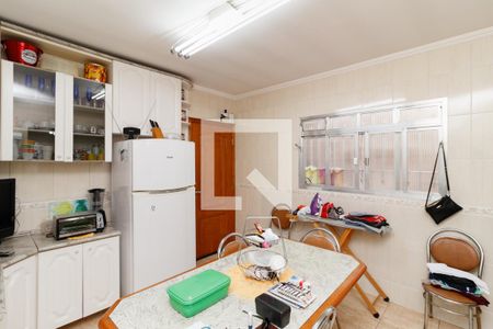 Casa à venda com 196m², 2 quartos e 5 vagascozinha