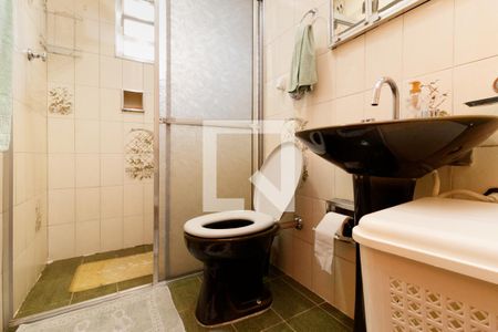 Casa à venda com 196m², 2 quartos e 5 vagasBanheiro da Suíte