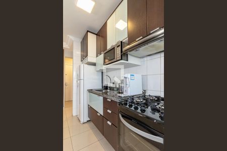 Cozinha de apartamento para alugar com 1 quarto, 61m² em Vila Olímpia, São Paulo