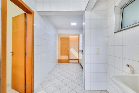 Apartamento para alugar com 96m², 3 quartos e 1 vaga Apartamento para alugar com 96m², 3 quartos e 1 vagaCozinha / Área de Serviço