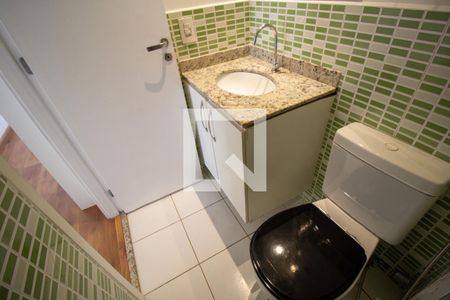 Apartamento à venda com 75m², 2 quartos e 2 vagasBanheiro da Suíte