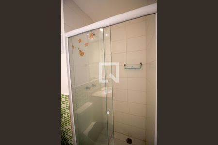 Apartamento à venda com 75m², 2 quartos e 2 vagasBanheiro da Suíte