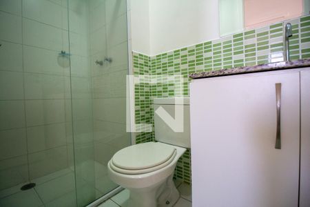 Apartamento à venda com 75m², 2 quartos e 2 vagasBanheiro do Corredor