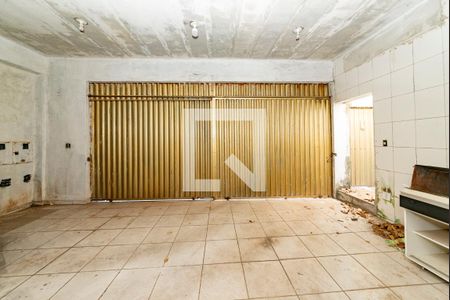 Casa à venda com 223m², 3 quartos e 3 vagasGaragem