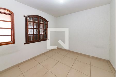 Casa à venda com 223m², 3 quartos e 3 vagasQuarto 2