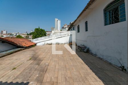 Casa à venda com 223m², 3 quartos e 3 vagasQuintal