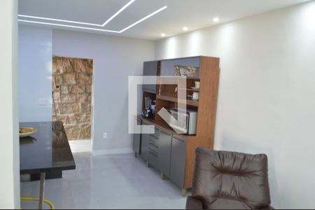 Casa à venda com 450m², 4 quartos e 2 vagasCozinha