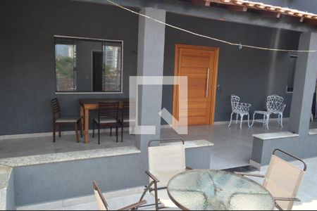 Casa à venda com 450m², 4 quartos e 2 vagasVaranda