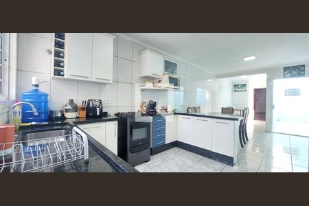 Casa à venda com 307m², 3 quartos e 6 vagasCozinha