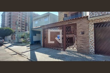 Casa à venda com 307m², 3 quartos e 6 vagasFachada
