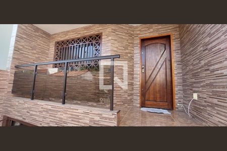 Casa à venda com 307m², 3 quartos e 6 vagasVaranda