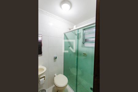 Casa à venda com 243m², 3 quartos e 4 vagasBanheiro