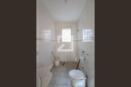 Casa à venda com 280m², 4 quartos e 5 vagasBanheiro da Suíte