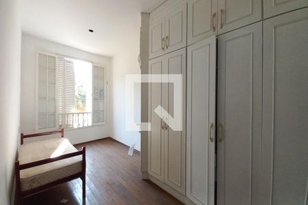 Casa à venda com 280m², 4 quartos e 5 vagasQuarto 4 - Suíte