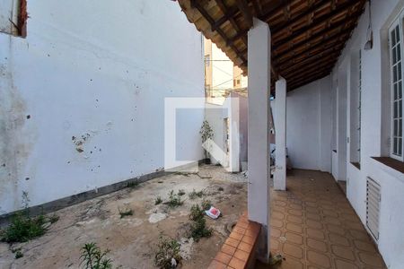 Casa à venda com 280m², 4 quartos e 5 vagasQuintal 
