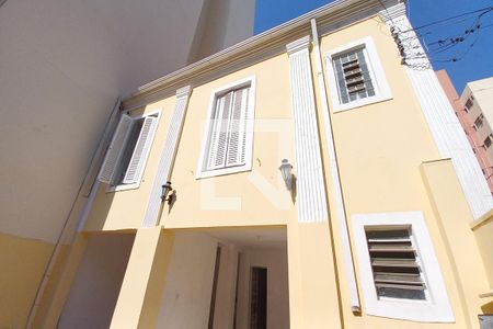 Casa à venda com 280m², 4 quartos e 5 vagasFachada do Prédio