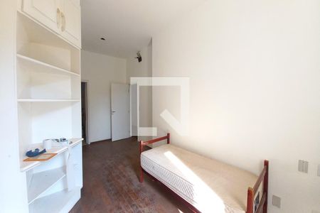 Casa à venda com 280m², 4 quartos e 5 vagasQuarto 4 - Suíte