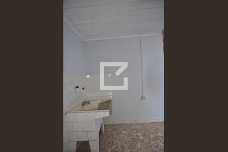 Casa para alugar com 30m², 1 quarto e sem vagaÁrea de Serviço