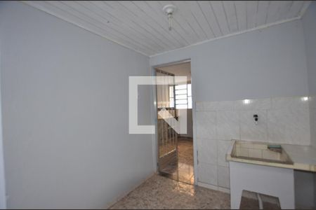 Casa para alugar com 30m², 1 quarto e sem vagaÁrea de Serviço