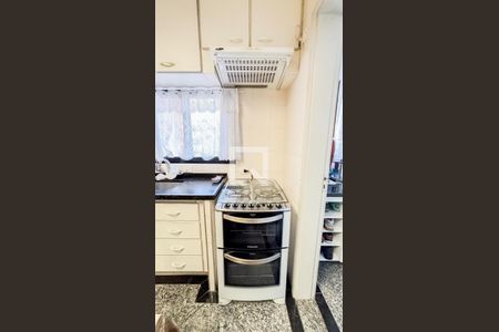 Apartamento à venda com 126m², 4 quartos e 2 vagasCozinha