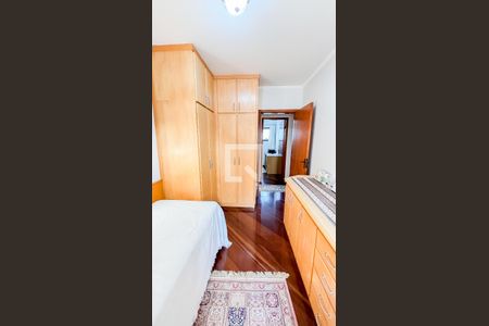 Apartamento à venda com 126m², 4 quartos e 2 vagasQuarto 2