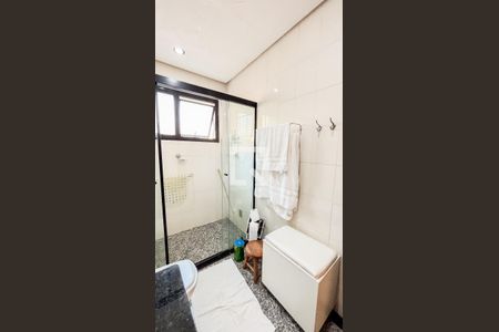 Apartamento à venda com 126m², 4 quartos e 2 vagasBanheiro