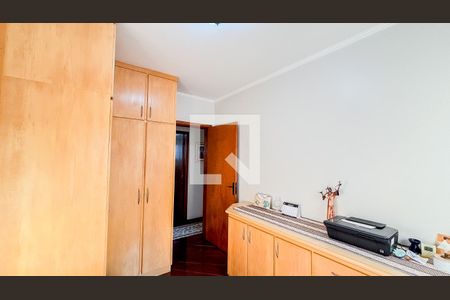 Apartamento à venda com 126m², 4 quartos e 2 vagasQuarto 2