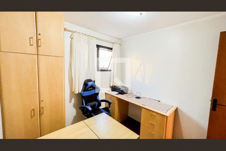 Apartamento à venda com 126m², 4 quartos e 2 vagasQuarto 3