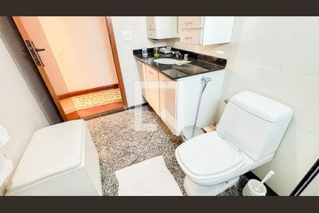 Apartamento à venda com 126m², 4 quartos e 2 vagasBanheiro