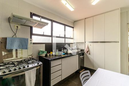 Apartamento à venda com 323m², 4 quartos e 3 vagasCozinha