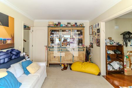 Apartamento à venda com 323m², 4 quartos e 3 vagasSala de TV