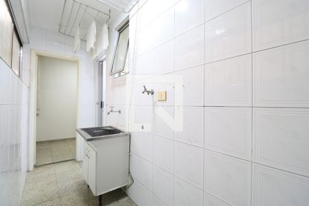 Apartamento à venda com 84m², 3 quartos e 1 vagaÁrea de Serviço