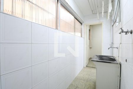 Apartamento à venda com 84m², 3 quartos e 1 vagaÁrea de Serviço