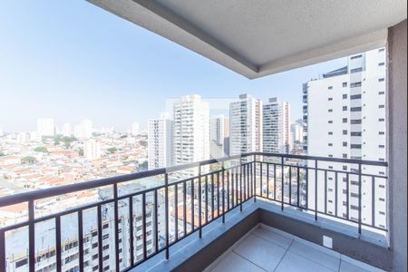 Apartamento para alugar com 32m², 1 quarto e 1 vaga Apartamento para alugar com 32m², 1 quarto e 1 vagaVaranda