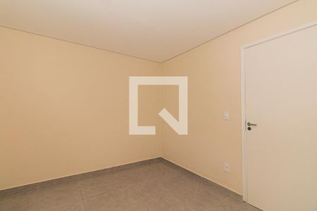 Quarto de casa à venda com 2 quartos, 79m² em Vila Nilo, São Paulo