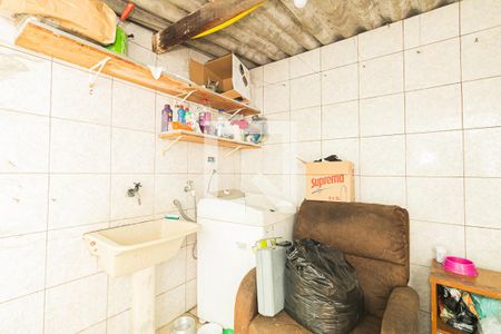 Casa à venda com 79m², 2 quartos e 1 vagaÁrea de Serviço