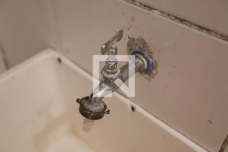 Casa à venda com 65m², 2 quartos e sem vagaÁrea e serviço