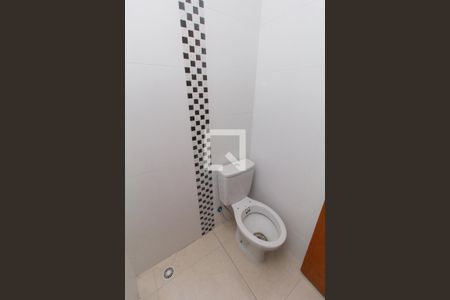 Apartamento à venda com 38m², 2 quartos e sem vaga Apartamento à venda com 38m², 2 quartos e sem vagaBanheiro