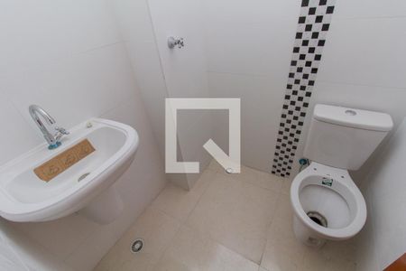 Apartamento à venda com 38m², 2 quartos e sem vaga Apartamento à venda com 38m², 2 quartos e sem vagaBanheiro