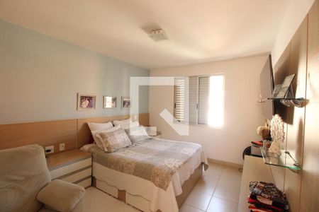 Apartamento à venda com 400m², 5 quartos e 6 vagasQuarto 