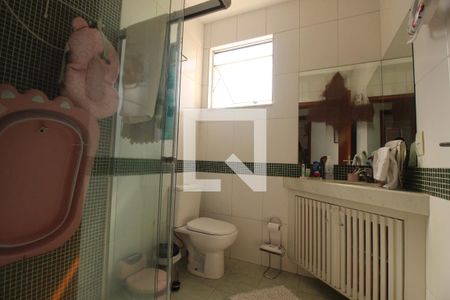 Apartamento à venda com 400m², 5 quartos e 6 vagasBanheiro 