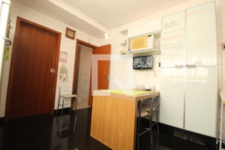 Apartamento à venda com 400m², 5 quartos e 6 vagasCozinha