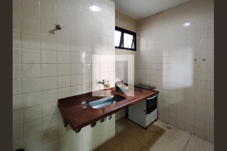 Apartamento para alugar com 165m², 3 quartos e 2 vagas Apartamento para alugar com 165m², 3 quartos e 2 vagasÁrea comum - Salão de festas