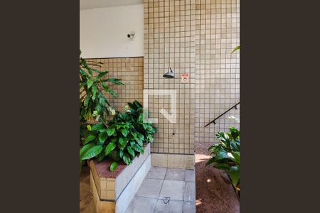 Apartamento para alugar com 165m², 3 quartos e 2 vagas Apartamento para alugar com 165m², 3 quartos e 2 vagasÁrea comum - Piscina