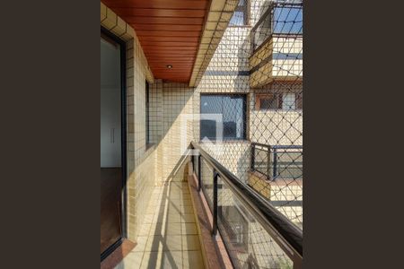 Apartamento para alugar com 165m², 3 quartos e 2 vagas Apartamento para alugar com 165m², 3 quartos e 2 vagasVaranda da Suíte