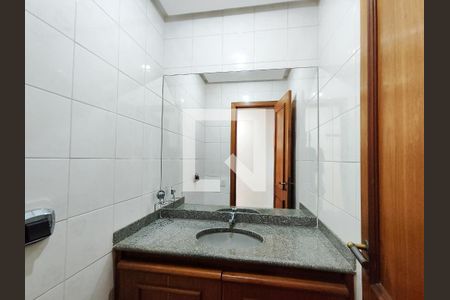 Apartamento para alugar com 165m², 3 quartos e 2 vagas Apartamento para alugar com 165m², 3 quartos e 2 vagasLavabo