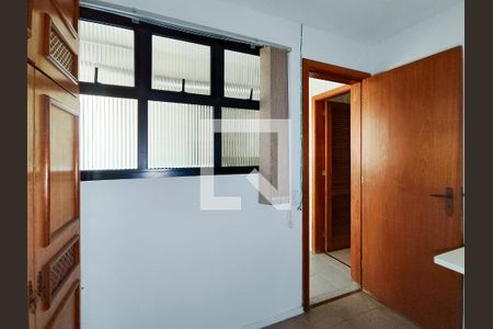 Apartamento para alugar com 165m², 3 quartos e 2 vagas Apartamento para alugar com 165m², 3 quartos e 2 vagasQuarto de Serviço
