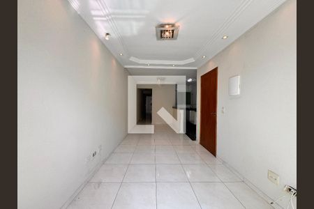 Apartamento para alugar com 75m², 2 quartos e 2 vagas Apartamento para alugar com 75m², 2 quartos e 2 vagasSala
